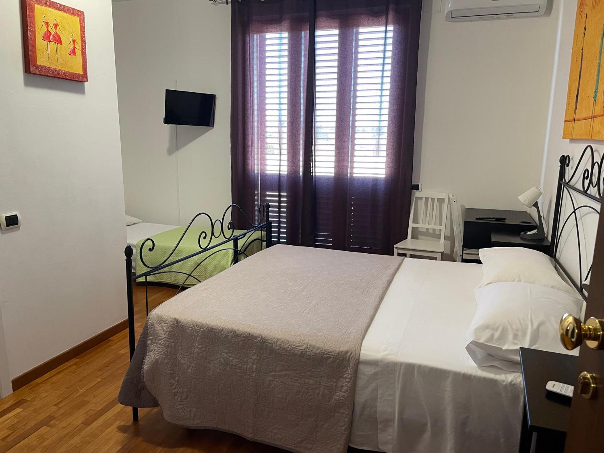 Villa Alba แฟร์โม ภายนอก รูปภาพ